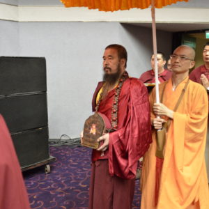 恭迎 主法上師恆性嘉措仁波且陞座主法 恭迎 主法上師恆性嘉措仁波且陞座主法
