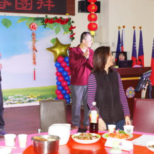 榮家蔡岳信主任、王玟琳組長及何明娟社工也到場與本會一起聚餐