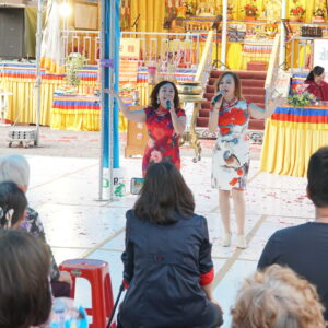 DSC03816 大年初一到初六,行動佛殿邀請許多表演團體樂藝供佛慈善演出,感謝所有表演者過年期間來到屏東內埔提供精采演出