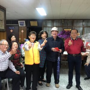 打完高智爾球人人有獎 打完高智爾球人人有獎
