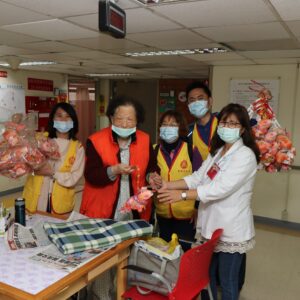 把福氣送至婦幼醫院,祝福病童早日康復 把福氣送至婦幼醫院,祝福病童早日康復
