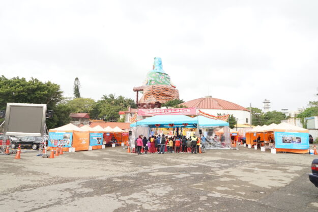 世界佛教正心會行動佛殿66站新竹普天宮停車場