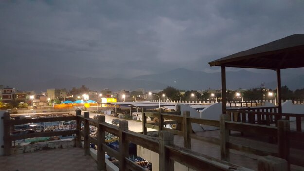 尊者仁波且的悲心為太魯閣火車事故作法事超薦