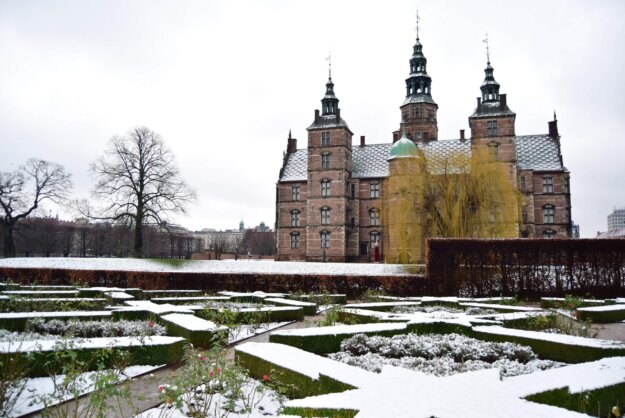 諸惡莫做眾善奉行