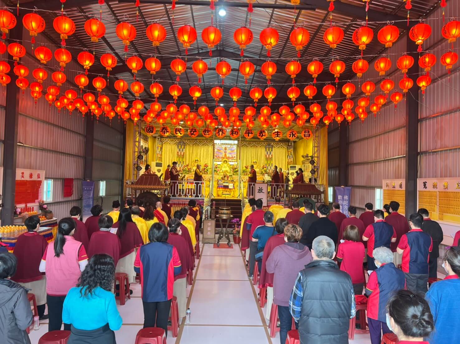 世界佛教正心會於清明連假舉辦「清明孝親消災祈福法會」，來自全國各地信眾誦經祈福
