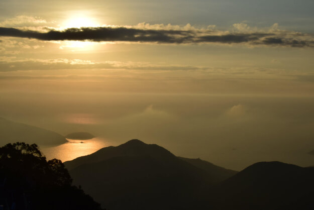 跪求 金剛上師為亡父超渡之火化聖蹟紀實