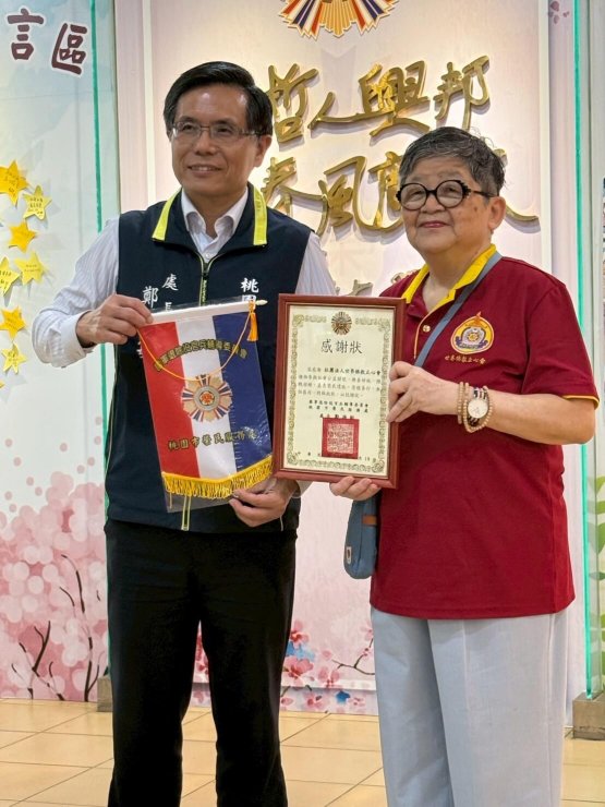 世界佛教正心會至桃園榮服處 捐助善款照顧榮民遺孤