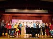 世界佛教正心會攜手新北市政府社會局、新聞記者工會舉辦重陽敬老演唱會,邀請蘋果花歌后楊燕女士登台演唱,社會局副局長許秀能、議會副秘書長李政勳及榮服處、榮家長官等大合影