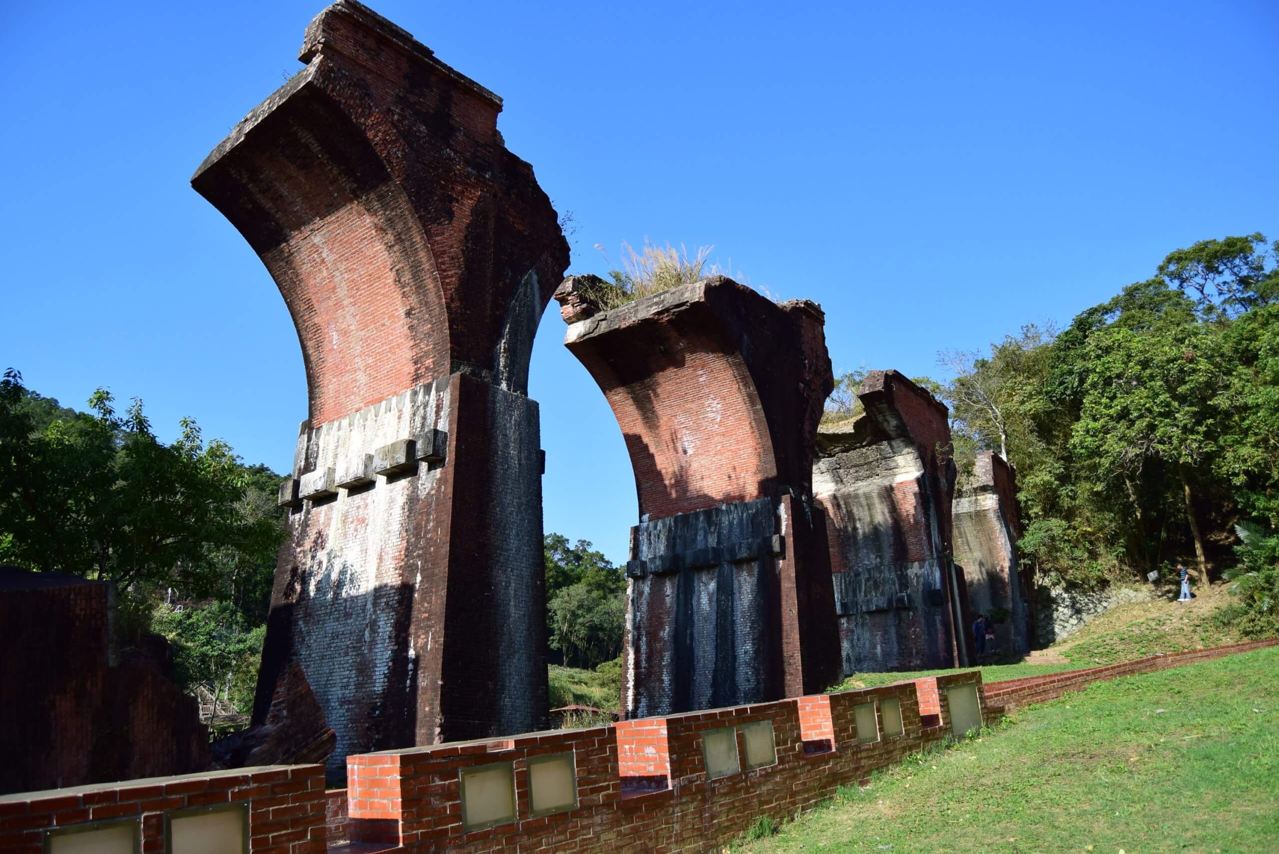 諸惡莫做眾善奉行