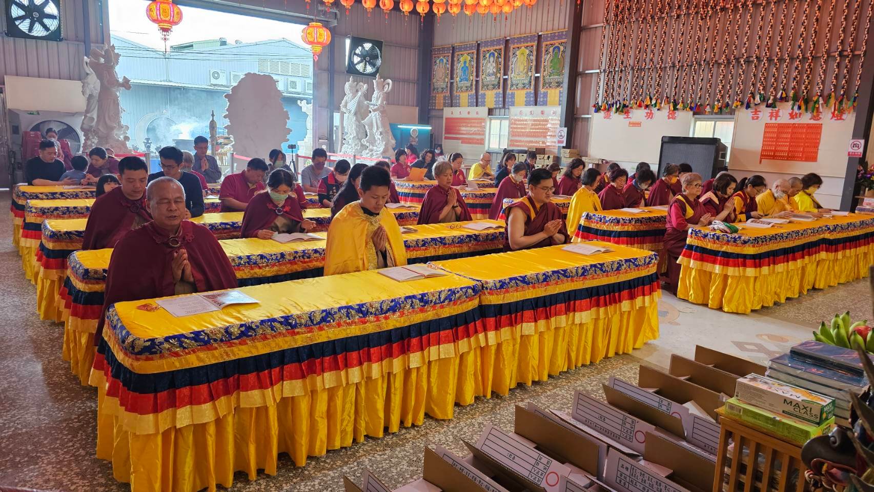 世界佛教正心會舉辦一年一度清明法會，本會指導金剛上師恆性嘉措仁波切帶領弟子們誦經祈福